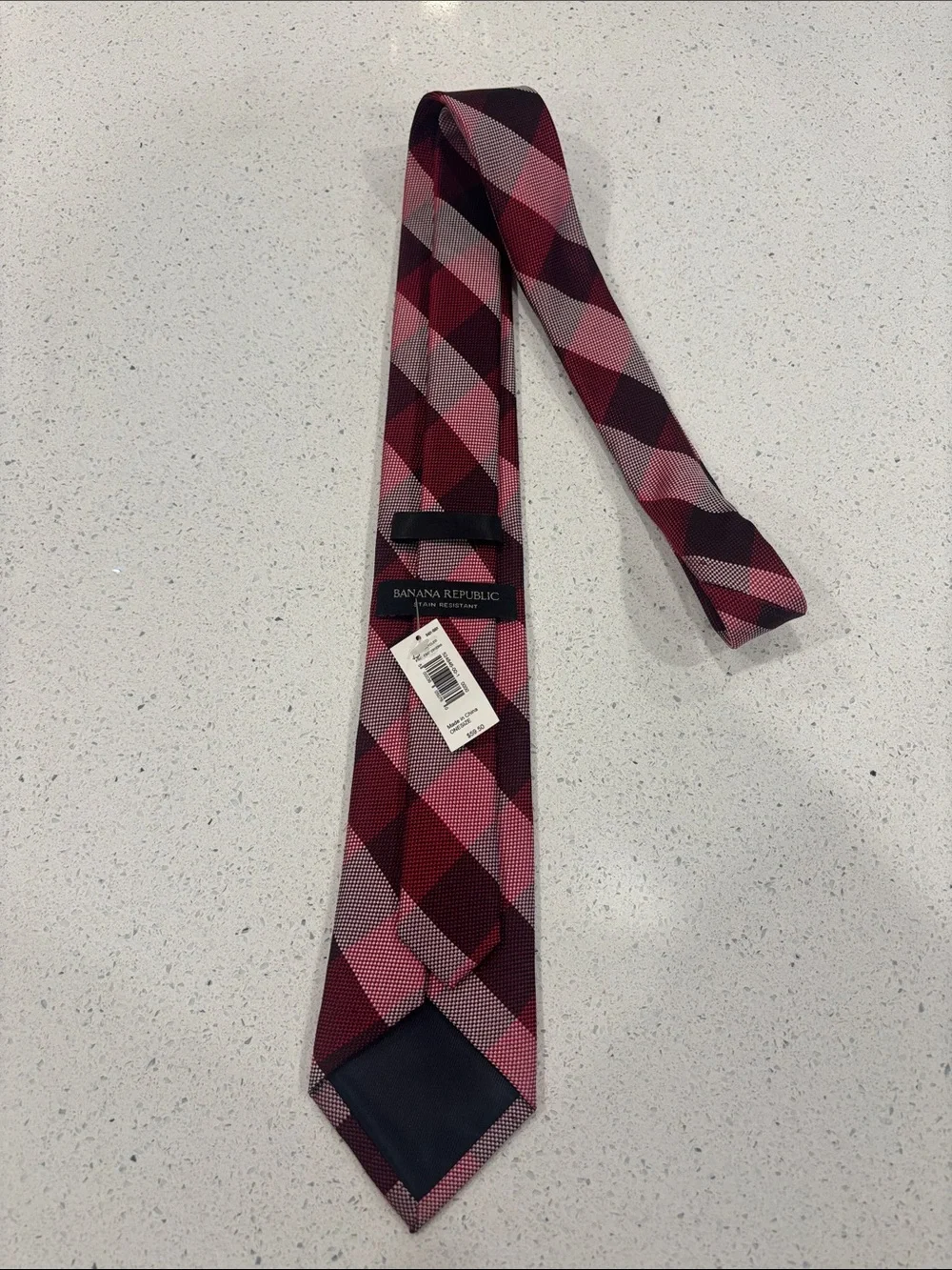Banana Republic Red Check Plaid Tie, 100% Silk
